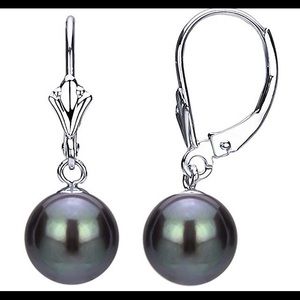 Black Tahitian pearl dangle earrings